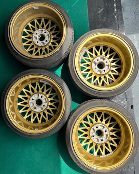 EXIP 4x100 ET25 7x15, pneu 165/45/15. - 9
