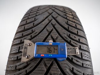 Hyundai Tucson - 17" alu kola - Zimní pneu - 9