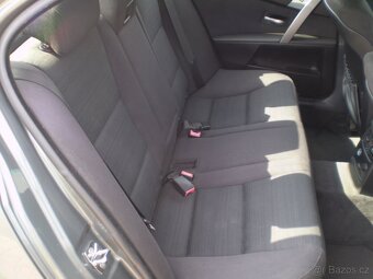 BMW 5 2,5D - 9