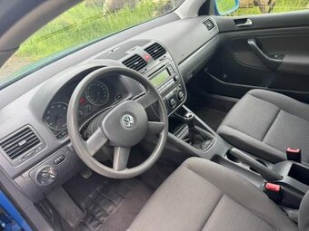 Volkswagen Golf - 9