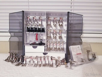Šicí, prošívací a vyšívací stroj Bernina 790 s příslušenství - 9