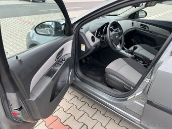Chevrolet Cruze 1.6i 83kw 1. maj. koup. ČR naj.98t - 9