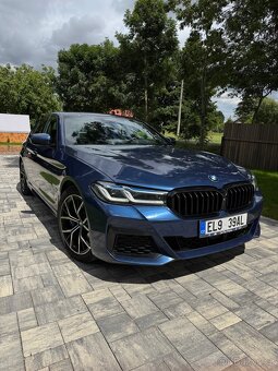 BMW G30 545e Plug-in hybrid - 9