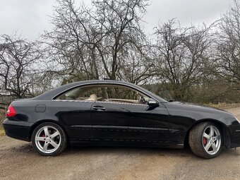 TOP: Mercedes-Benz CLK 320CDI ELEGANCE - 9