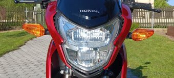 Honda CB 125F - 9