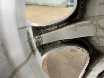 Originál alu kola Mercedes-Benz 5x112 R16, dvourozměr - 9