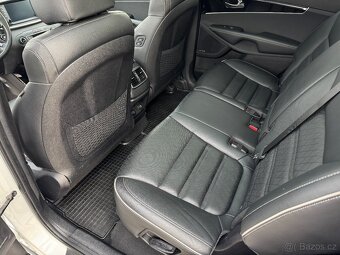 Kia Sorento 2.2 CRDi GT-Line, Panorama, 7míst, záruka, DPH - 9