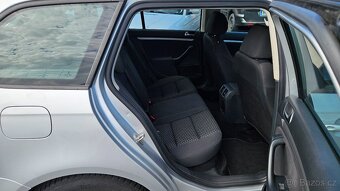 Volkswagen Golf 1,6 TDi - 9