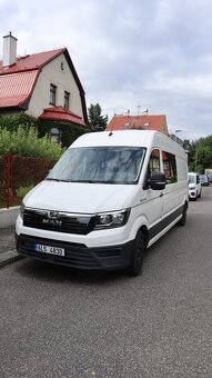 MAN TGE obytná dodávka - 9