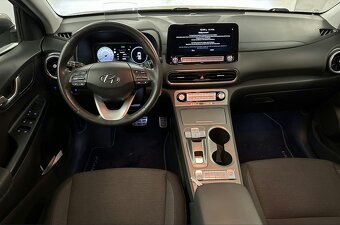 Hyundai Kona MY22 electric 64kWh, 3f/TČ,SoH 100% záruka, DPH - 9