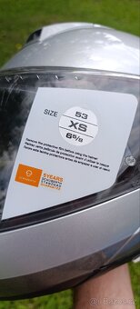Vyklápěcí helma Schuberth C4 - 9