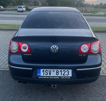VW Passat B6 2.0 TDI 103 kW • 6 kvalt • STK 07/2026 • Kůže - 9