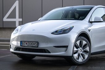 Tesla Model Y 75kWh Long Range AWD 378kW / ODPOČET DPH / - 9