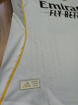 Real Madrid 25/26 Home - 9