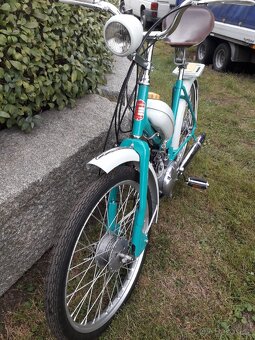 Prodam mopeda v luxusnim stavu plne funkcni - 9