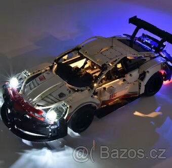 Stavebnice Porsche 911 - 9