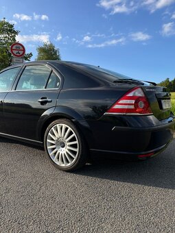 Ford Mondeo 3.0 V6 150kw - 9