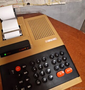 Retro kalkulačka s tiskem Elka 55 - 9