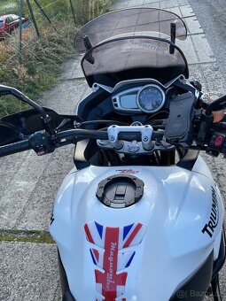 TRIUMPH TIGER 1050 r.v 2013 - 9