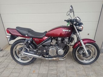Kawasaki ZR 550 Zephyr - 9