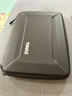 iPad Pro 12.9" (4. gen, 256 GB, Wi-Fi) + Magic Keyboard - 9