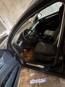 Superb 2 kombi rv 2012 2.0tdi 103kw - 9