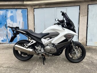 Honda VFR 800X Crossrunner - 9