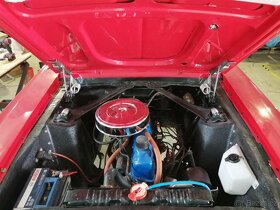 Prodám Ford Mustang Coupe z roku 1967 po celkové renovaci - 9