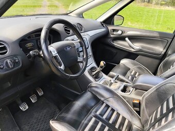FORD S-MAX TITANIUM ULTIMATE BENZÍN 2.0i 107KW - 9