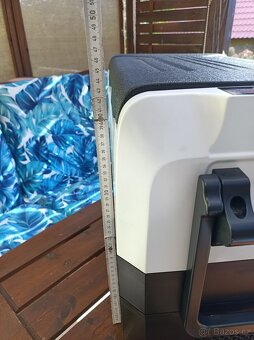 Prodám kompresorovou lednici 40L HYMER - 9