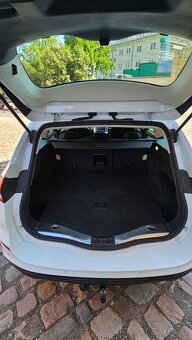 Ford Mondeo MK5 2.0 TDCI - 9