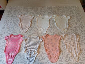 MEGA BALÍK 58 KS DÍVČÍHO OBLEČENÍ VEL.86 ZA SUPER CENU 3500, - 9