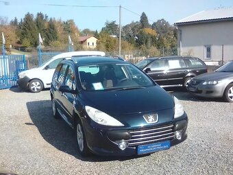 Peugeot 307, 2.0i 16V SW Platinum,7 míst - 9