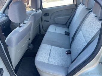 DACIA LOGAN 1.4 MPi 55 KW 1 Majitel ČR 2005 - 9