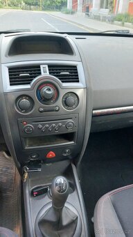 Renault Megane kombi Grandtour 1.6 16V - 9