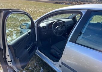 Volkswagen Golf V 2004 - 9