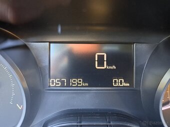Peugeot 2008 11/2018,benzin 130 koní, 58 tkm,udržovaný - 9