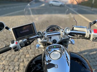 Suzuki Intruder M 1500 - 9
