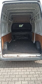 Prodám Ford transit 63 kW rok 2006 - 9