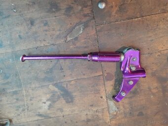 Řazení Shimano,  zámky na kolo, Hlavové složení, stojánek - 9