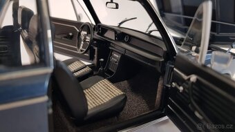 BMW 2002 Baur Cabriolet, AutoArt, 1:18 - 9