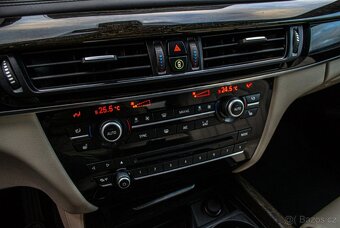 BMW X5 xDrive30d 190kW M-Packet - 9