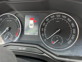 Škoda Superb 2.0tdi 140kw dsg 4x4 rok 2017 naj. 206tkm - 9