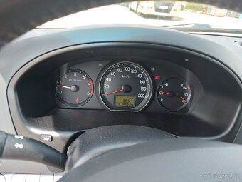 Hyundai H1 2.5 TDCI 100 KW,8míst - 9