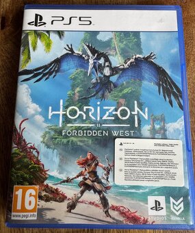 PlayStation 5 (Slim) s mechanikou záruka do 12/2028 - 9
