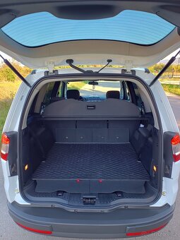 Ford Galaxy 7 miestny - 9