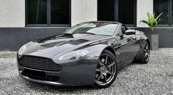 Aston Martin Vantage V8 Roadster z roku 2008 - 9