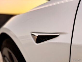 Tesla Model 3 Standard Range - 9