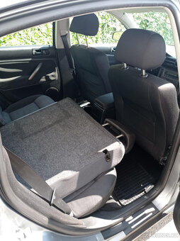 Volkswagen Passat 1.9 TDI 96 kW - 9