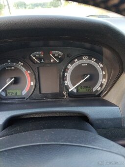 Škoda Fabia 1 1.2 12v - 68000km - Nová STK - 9